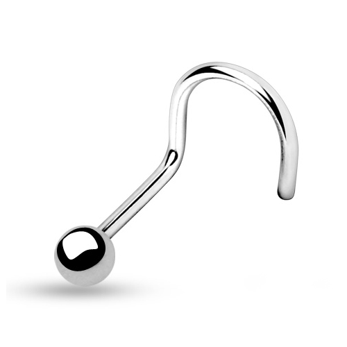 Zahnutý piercing do nosa