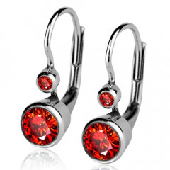 Strieborné náušnice, červené zirkóny