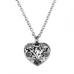 Oceľová retiazka s príveskom - srdce s ornamentmi