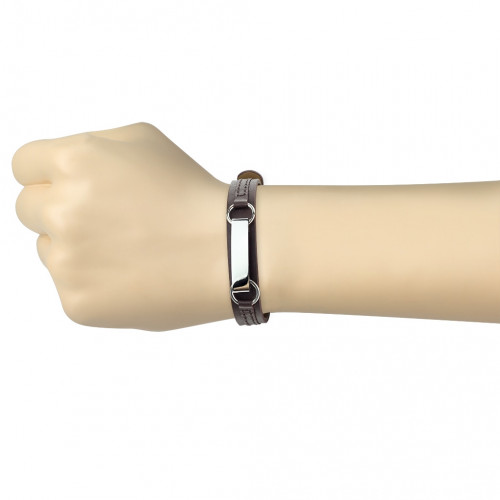 Hnedý náramok s oceľovou doštičkou