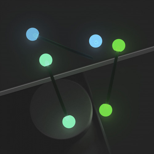 Tehotenský piercing do pupku svietiaci