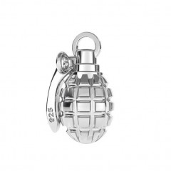 Strieborný prívesok granát