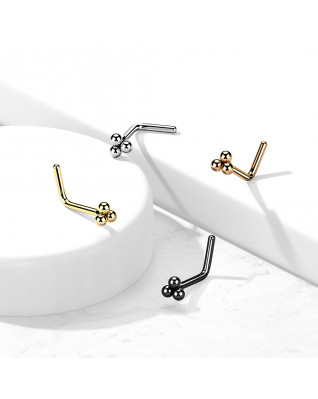 Zahnutý piercing do nosa