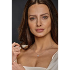 Strieborný náhrdelník s drobným opálom