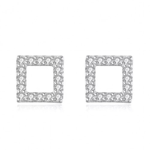 Minimalistické strieborné náušnice štvorčeky