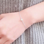 Oceľový náramok s drobným srdiečkom