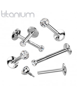 Piercing do brady titán