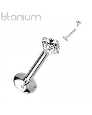 Piercing do brady titán