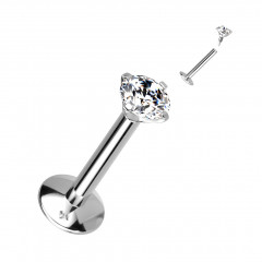 Piercing do brady titán