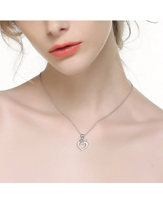 Strieborný náhrdelník matka a dieťa