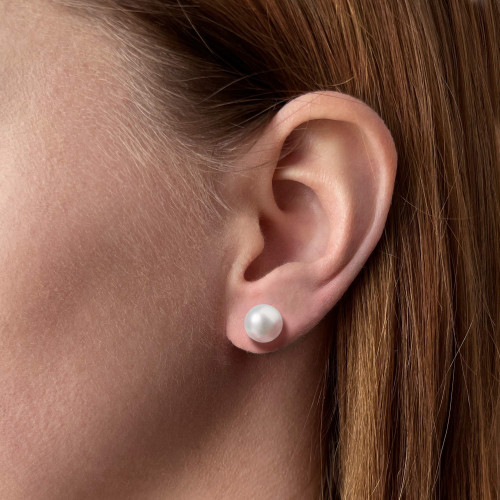 Strieborné náušnice kôstky s bielou riečnou perlou