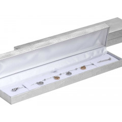 Strieborná koženková krabička na náramok