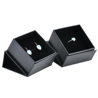 Darčeková krabička na prsteň alebo náušnice