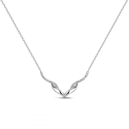 Strieborný náhrdelník dekorovaný zirkónmi