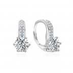 Strieborné náušnice dekorované zirkónmi