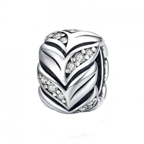 Strieborný prívesok korálek pierko