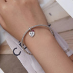 Strieborný prívesok korálik na náramok