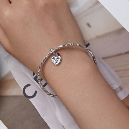 Strieborný prívesok korálik na náramok