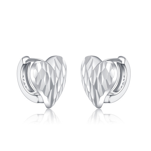 Strieborné náušnice krúžky so srdiečkami