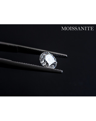 Strieborný náhrdelník krúžok s MOISSANITY