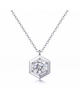 Strieborný náhrdelník MOISSANIT