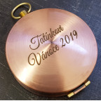 Medený kompas v uzatvárateľnom kovovom puzdre, II. akosť